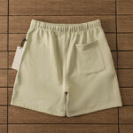 "essence" shorts pistachio – Bild 2